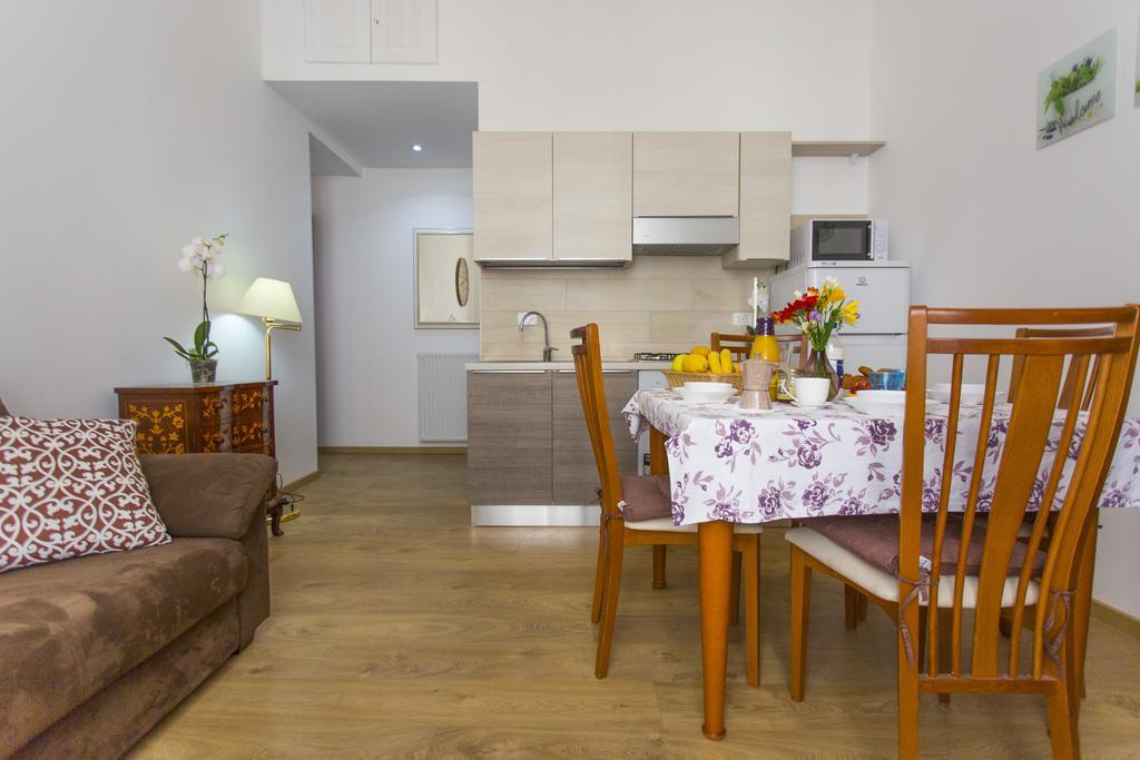 Amedeo Apartment Рим Экстерьер фото